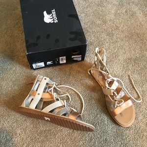 Sorel Ella Lace Up sandals